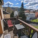 Apartament Urlaubsmagie - Moosgrund - Balkon, Sauna & Saisonaler Pool Sebnitz