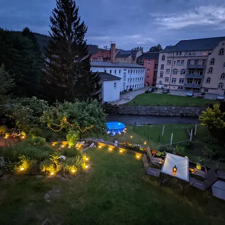 Urlaubsmagie - Moosgrund - Balkon, Sauna & Saisonaler Pool Apartament *